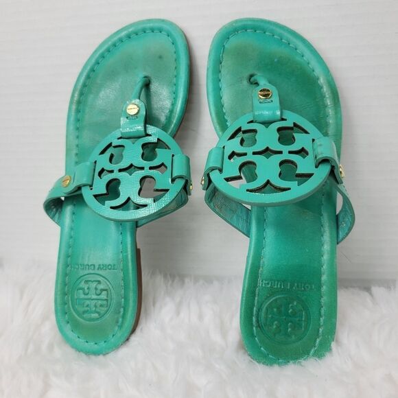 Tory Burch Miller Womens Sandals Size 5 Blue Turquoise Medallion Logo Flip Flops - Picture 8 of 11